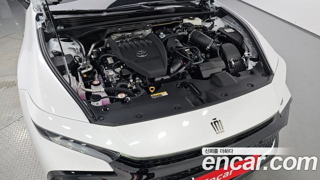 Toyota Crown Crossover 2.4 4WD Dual Boost HYbrid 2026 — фото 6