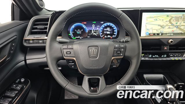 Toyota Crown Crossover 2.4 4WD Dual Boost HYbrid 2026 — фото 13