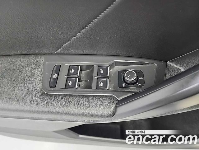 Volkswagen Tiguan Allspace 2.0 TSI Prestige 2022 — фото 21