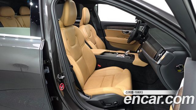 Volvo S90 B6 AWD Inscription 2021 — фото 11