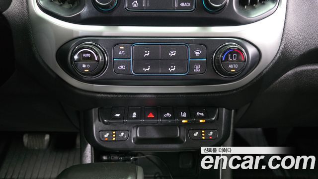 Chevrolet Colorado 3.6 Extreme 4WD 2020 — фото 16
