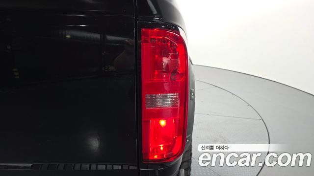 Chevrolet Colorado 3.6 Extreme 4WD 2020 — фото 23