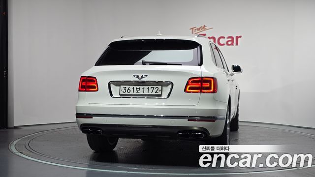 Bentley Bentayga 4.0 V8 2020 — фото 4