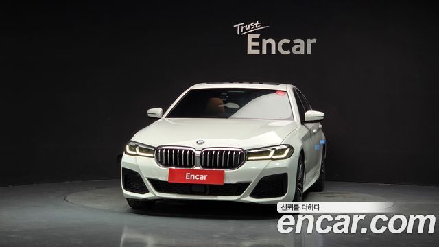 BMW 5 Series (G30) 520i M Sport 2022 — фото 3