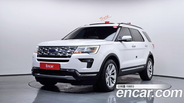 Ford Explorer 2.3 Limited 4WD 5th