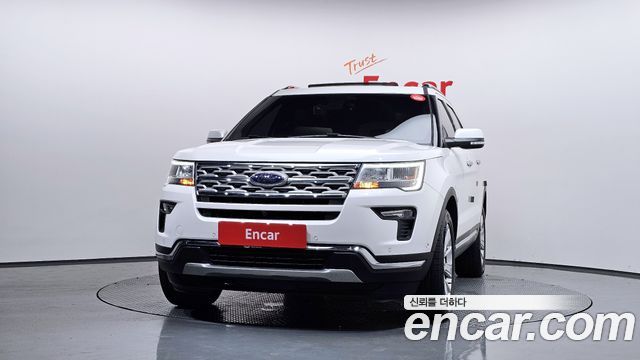 Ford Explorer 2.3 Limited 4WD 5th 2019 — фото 3