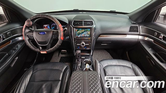 Ford Explorer 2.3 Limited 4WD 5th 2019 — фото 7