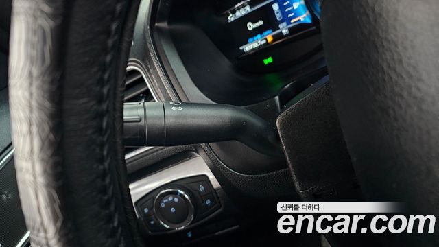 Ford Explorer 2.3 Limited 4WD 5th 2019 — фото 40
