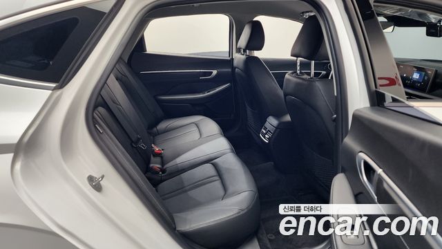 Hyundai Sonata The Edge (DN8) 2.0 Exclusive 2024 — фото 15