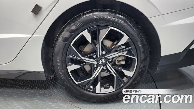 Hyundai Sonata The Edge (DN8) 2.0 Exclusive 2024 — фото 27