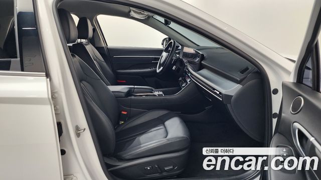 Hyundai Sonata The Edge (DN8) 2.0 Exclusive 2024 — фото 32