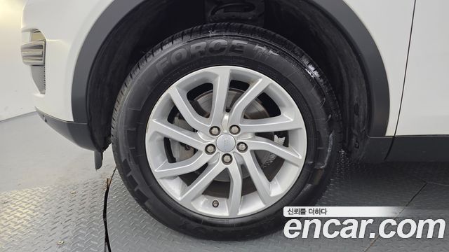 Land Rover Discovery Sport 2.0 TD4 SE (150PS) 2019 — фото 5