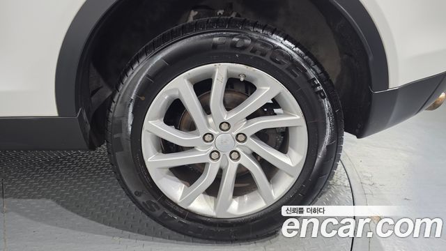 Land Rover Discovery Sport 2.0 TD4 SE (150PS) 2019 — фото 21