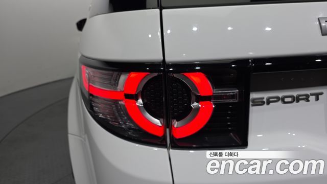 Land Rover Discovery Sport 2.0 TD4 SE (150PS) 2019 — фото 23