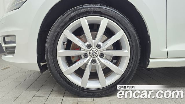 Volkswagen Golf (VII) 2.0 TDI 2015 — фото 5