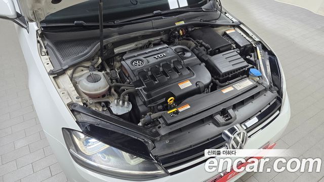 Volkswagen Golf (VII) 2.0 TDI 2015 — фото 6