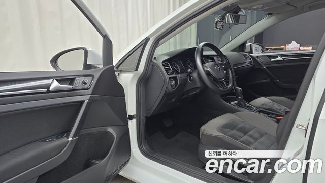 Volkswagen Golf (VII) 2.0 TDI 2015 — фото 10