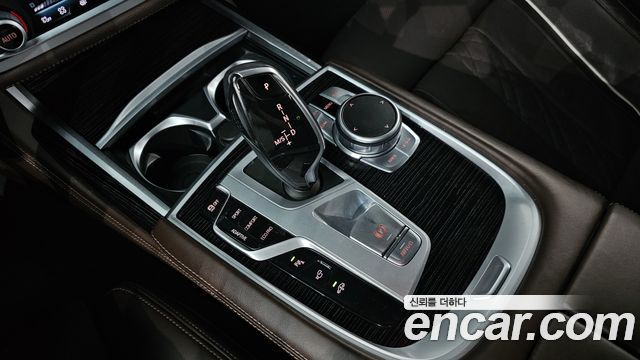 BMW 7 Series (G11) 730d xDrive M Sport 2019 — фото 9