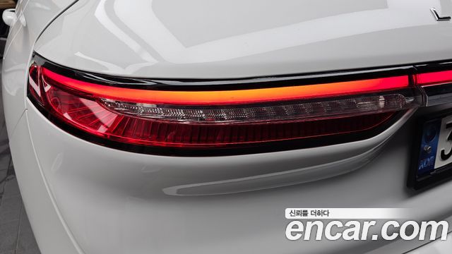 Lincoln Corsair 2.0 Reserve AWD 2021 — фото 23