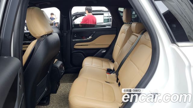 Lincoln Corsair 2.0 Reserve AWD 2021 — фото 26
