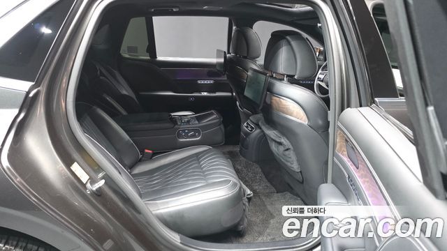 Genesis G90 (RS4) Gasoline 3.5 Turbo AWD 2022 — фото 12