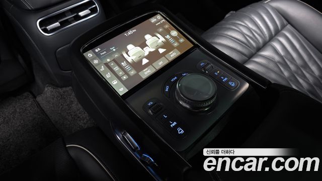 Genesis G90 (RS4) Gasoline 3.5 Turbo AWD 2022 — фото 17
