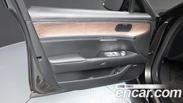 Genesis G90 (RS4) Gasoline 3.5 Turbo AWD 2022 — фото 24