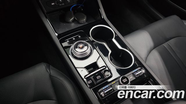 Kia K5 (III) 2.0 Prestige 2025 — фото 9