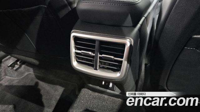 Kia K5 (III) 2.0 Prestige 2025 — фото 31