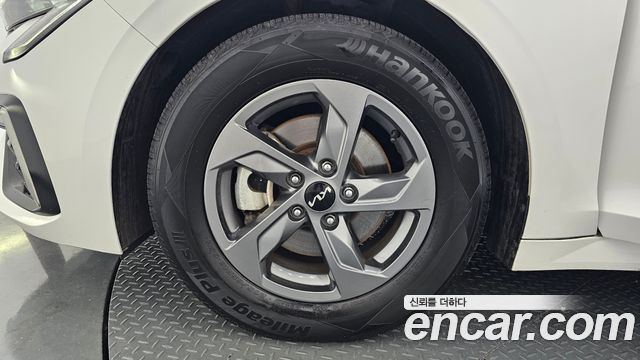 Kia K5 (III) 2.0 LPi(Rent) Trendy 2024 — фото 5