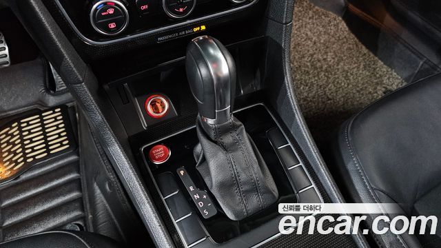 Volkswagen Passat 1.8 TSI Sport B7 2015 — фото 9