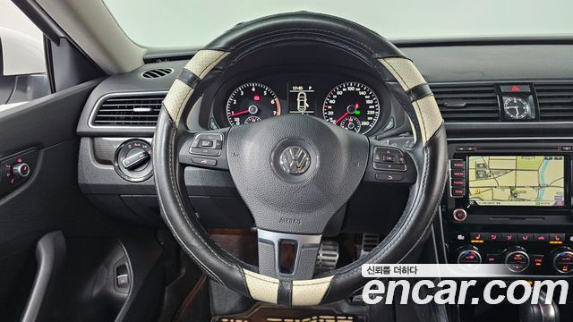 Volkswagen Passat 1.8 TSI Sport B7 2015 — фото 16