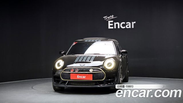 MINI Cooper S Clubman JCW Untold Edition 2nd Gen 2024 — фото 3