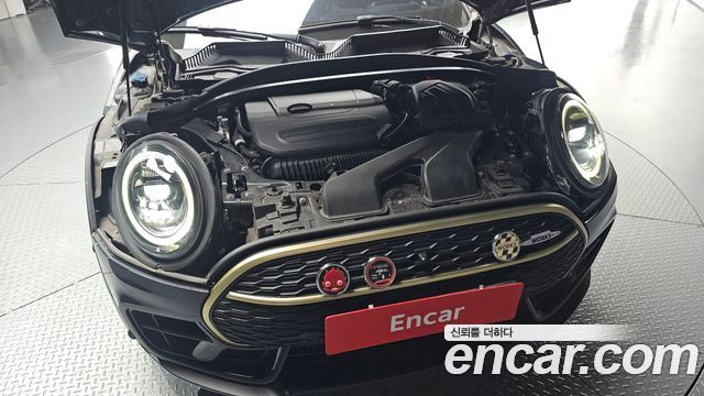 MINI Cooper S Clubman JCW Untold Edition 2nd Gen 2024 — фото 6