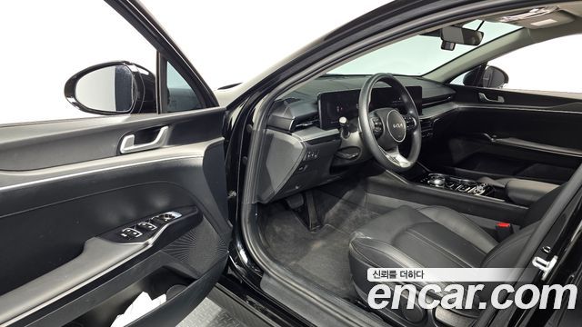 Kia K5 (III) 2.0 Prestige 2024 — фото 10