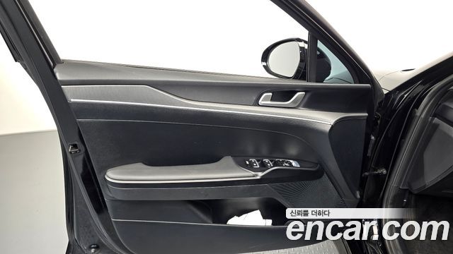 Kia K5 (III) 2.0 Prestige 2024 — фото 24