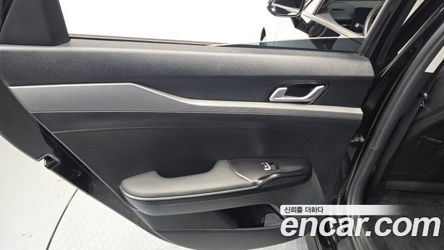 Kia K5 (III) 2.0 Prestige 2024 — фото 25