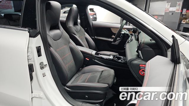 Mercedes-Benz CLA-Class (C118) CLA250 4MATIC 2024 — фото 12