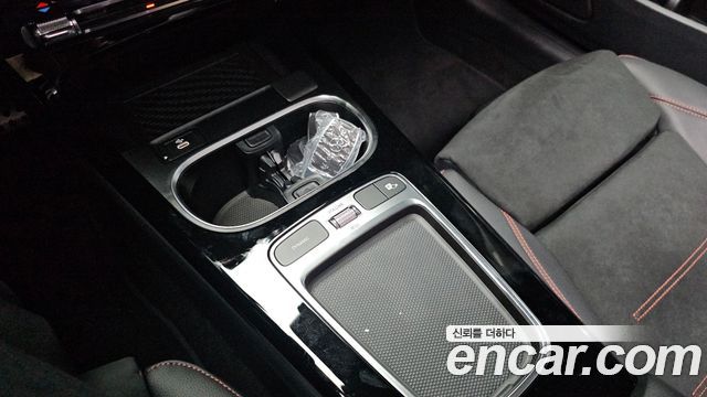 Mercedes-Benz CLA-Class (C118) CLA250 4MATIC 2024 — фото 17