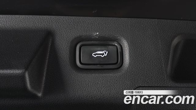Hyundai Santa Fe Diesel 2.2 2WD Calligraphy 2021 — фото 35