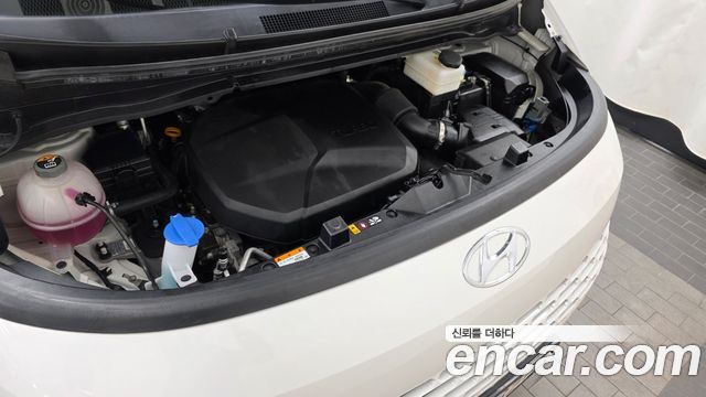 Hyundai Staria Cargo 5-Seater Smart 2022 — фото 6