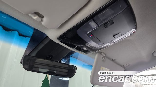 Hyundai Staria Cargo 5-Seater Smart 2022 — фото 19