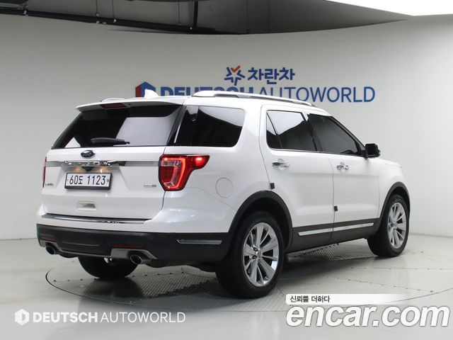 Ford Explorer 2.3 Limited 4WD 5th 2018 — фото 2