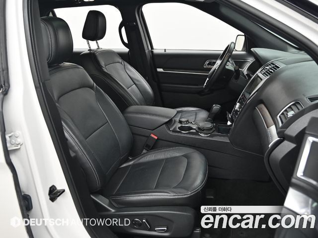 Ford Explorer 2.3 Limited 4WD 5th 2018 — фото 10