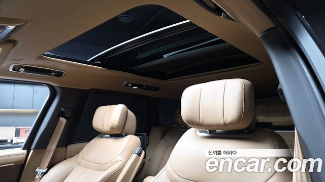 Land Rover Range Rover (V) P550E AB 2025 — фото 21