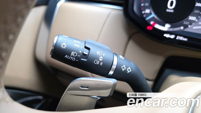 Land Rover Range Rover (V) P550E AB 2025 — фото 41
