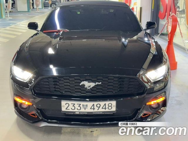 Ford Mustang Convertible
