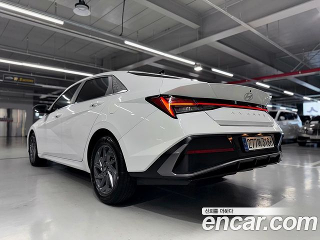Hyundai Avante (CN7) 1.6 Inspiration 2024 — фото 6