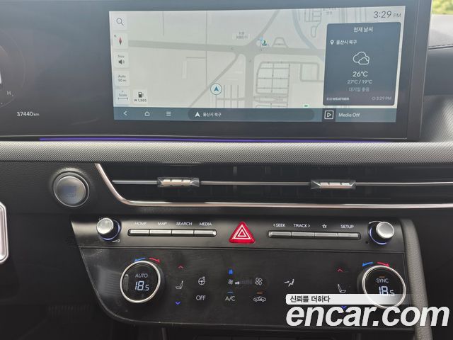 Hyundai Sonata The Edge (DN8) 1.6 Turbo Exclusive 2024 — фото 12