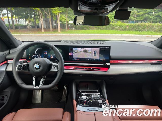 BMW 5 Series (G60) 530i xDrive M Sport 2025 — фото 16